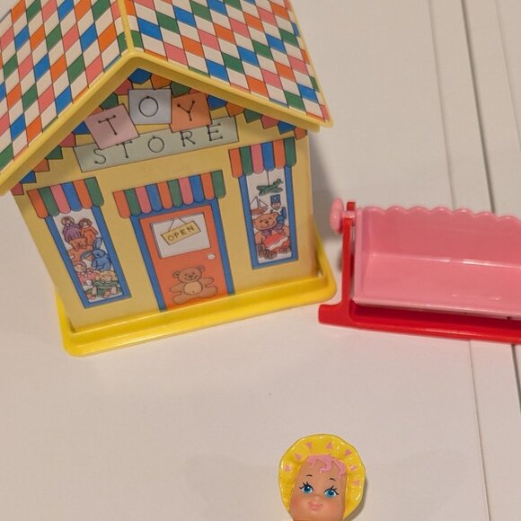 Galoob So Small Babies lot- Doll, House and Accessory - Picture 2 of 4